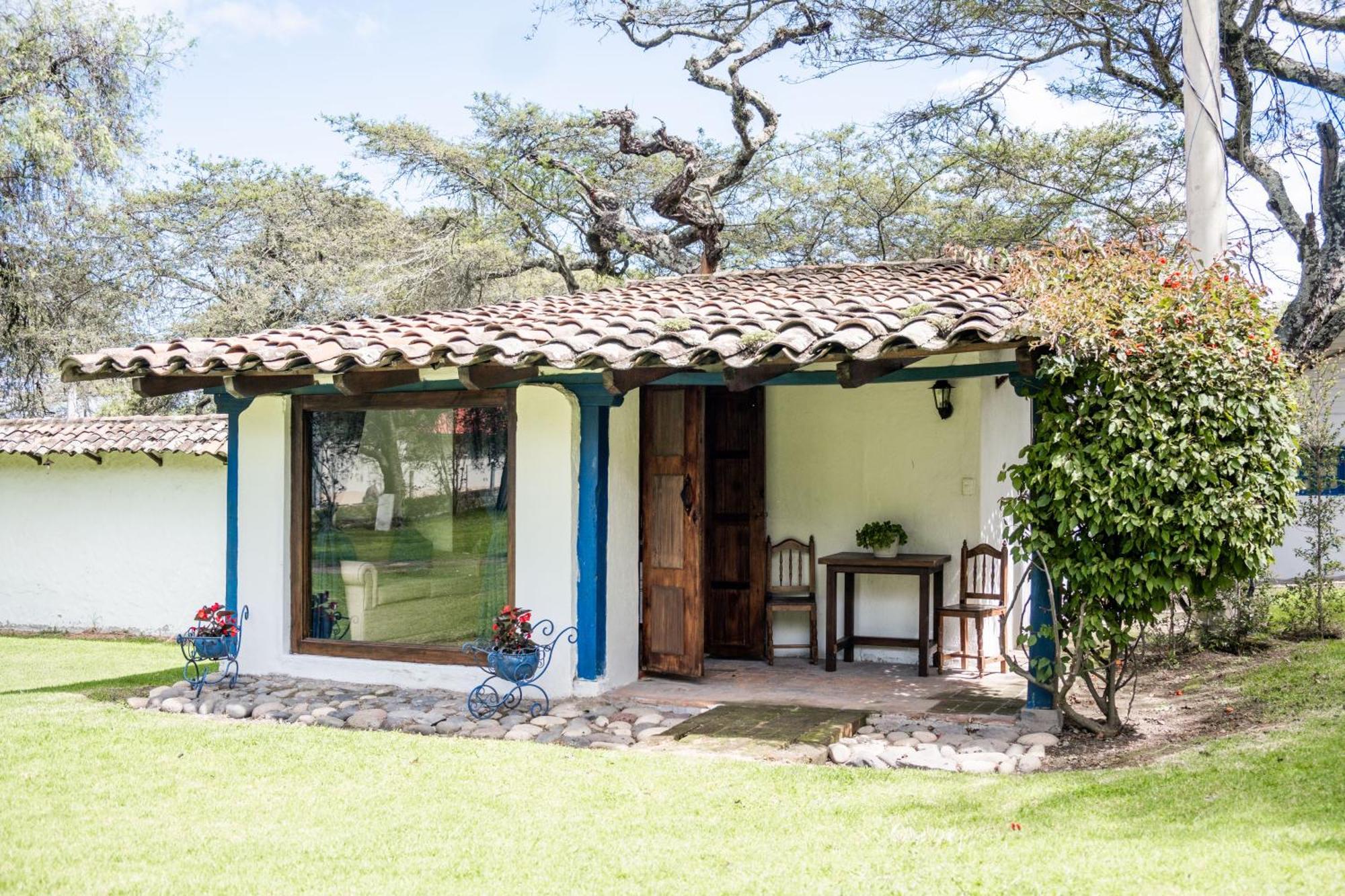 Готель Hacienda San Francisco Tumbabiro Екстер'єр фото